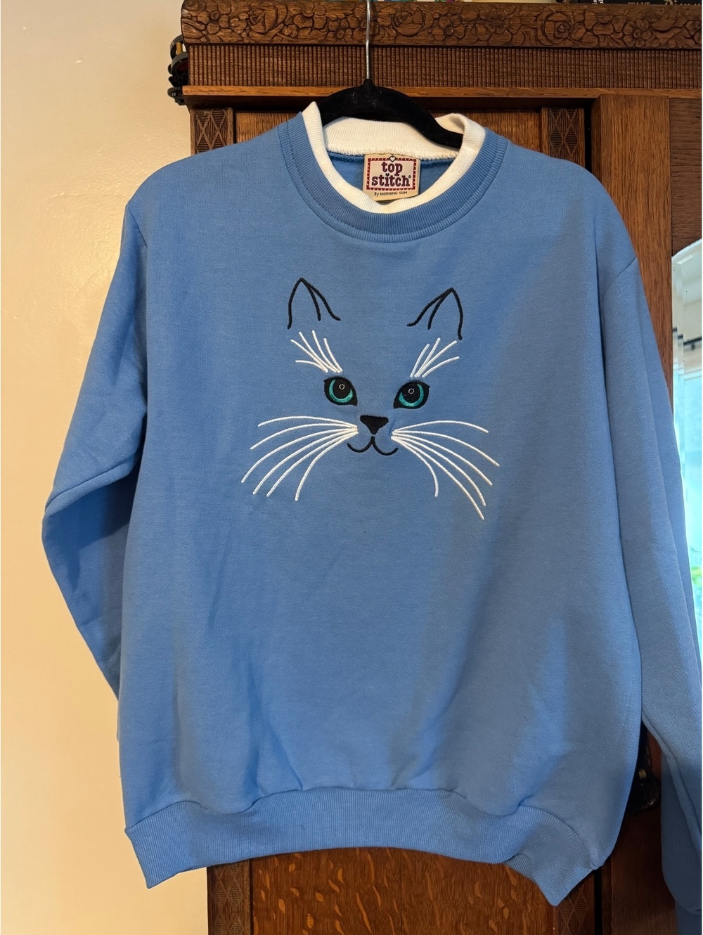 Top Stitch by Morning Sun blue cat graphic sweatshirt